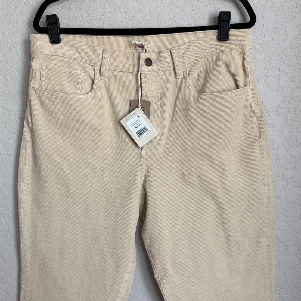 NWT ✨ Faherty Softstretch Cord Flare Summer Sand 32 - Picture 3 of 9
